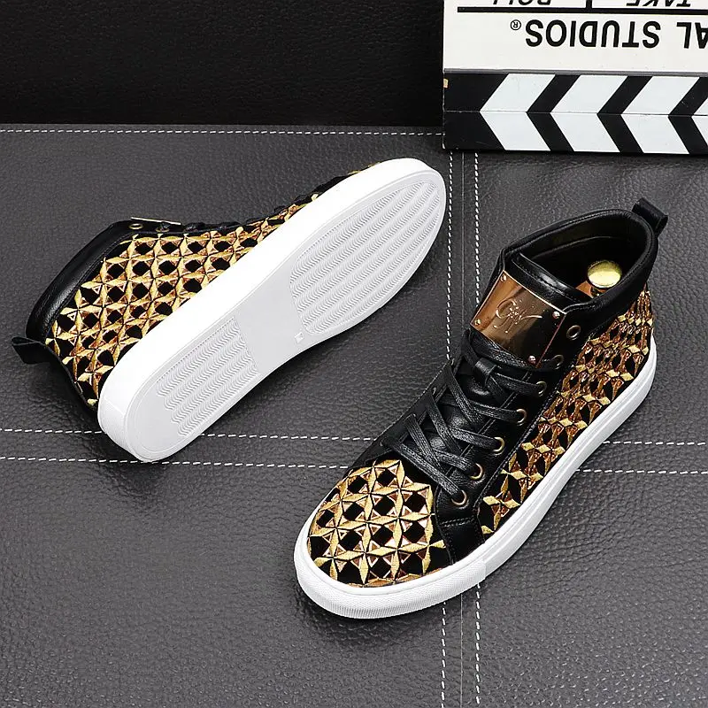 Мужские мокасины из искусственной кожи на плоской подошве с заклепками