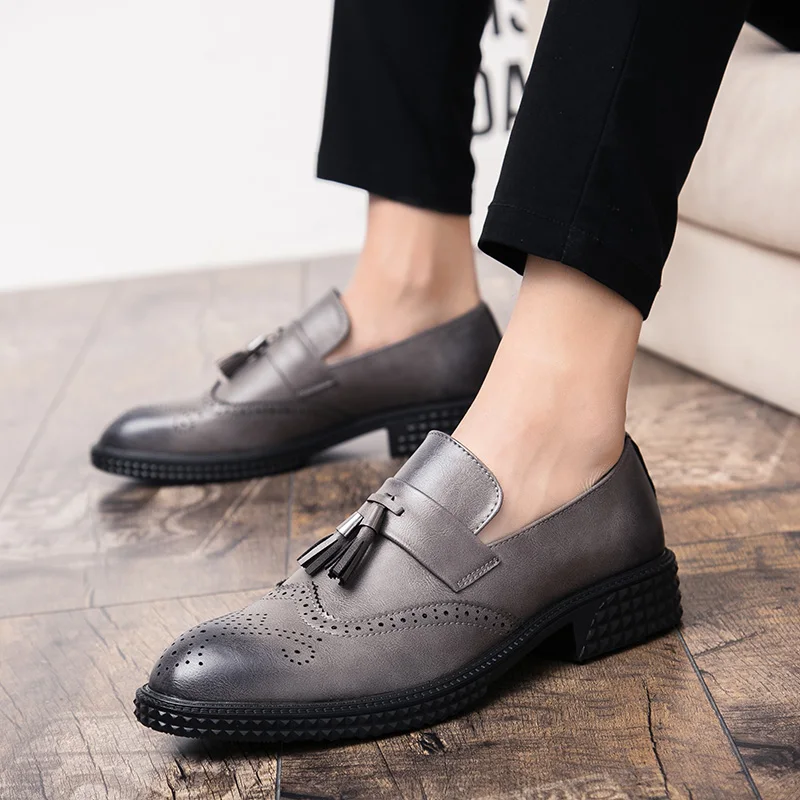 

2019 new hot luxury men's dress shoes brown leather business office dress shoes casual shoes brand high quality italian big size