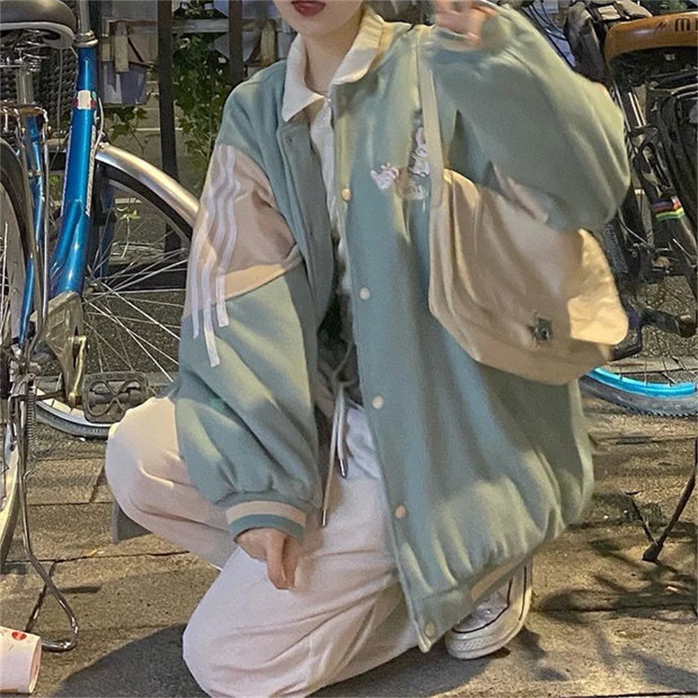 

Универсальные новые крутые зеленые свободные милые спортивные Свободные повседневные японские весенние топы с принтом для девочек