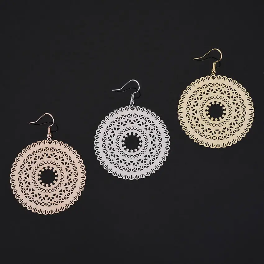

Delicious Gold Filigree Lacy Flower Earrings for Women 2021 New Boutique Bridesmaid Lightweight Large Disc Jewelry Gifts for Her