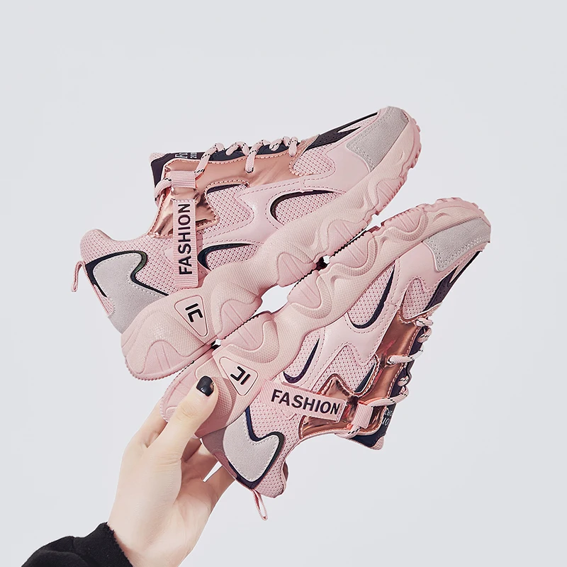 

Women's shoes Spring, Summer and Autumn, Mesh Super fire sneakers Popular shoes Running shoes