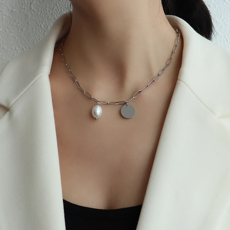 

Luxuy Designs Alien Baroque Pearl Chokers Fashion Gold Color Stainless Steel Necklaces for Women Female Neck Jewelry Gothic Gift