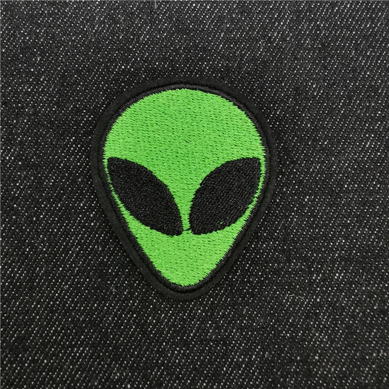 

Space Saucerman Embroidery Patch UFO Applique Ironing Clothing Sewing Supplies Decorative Badges Patches For Clothes Fusible