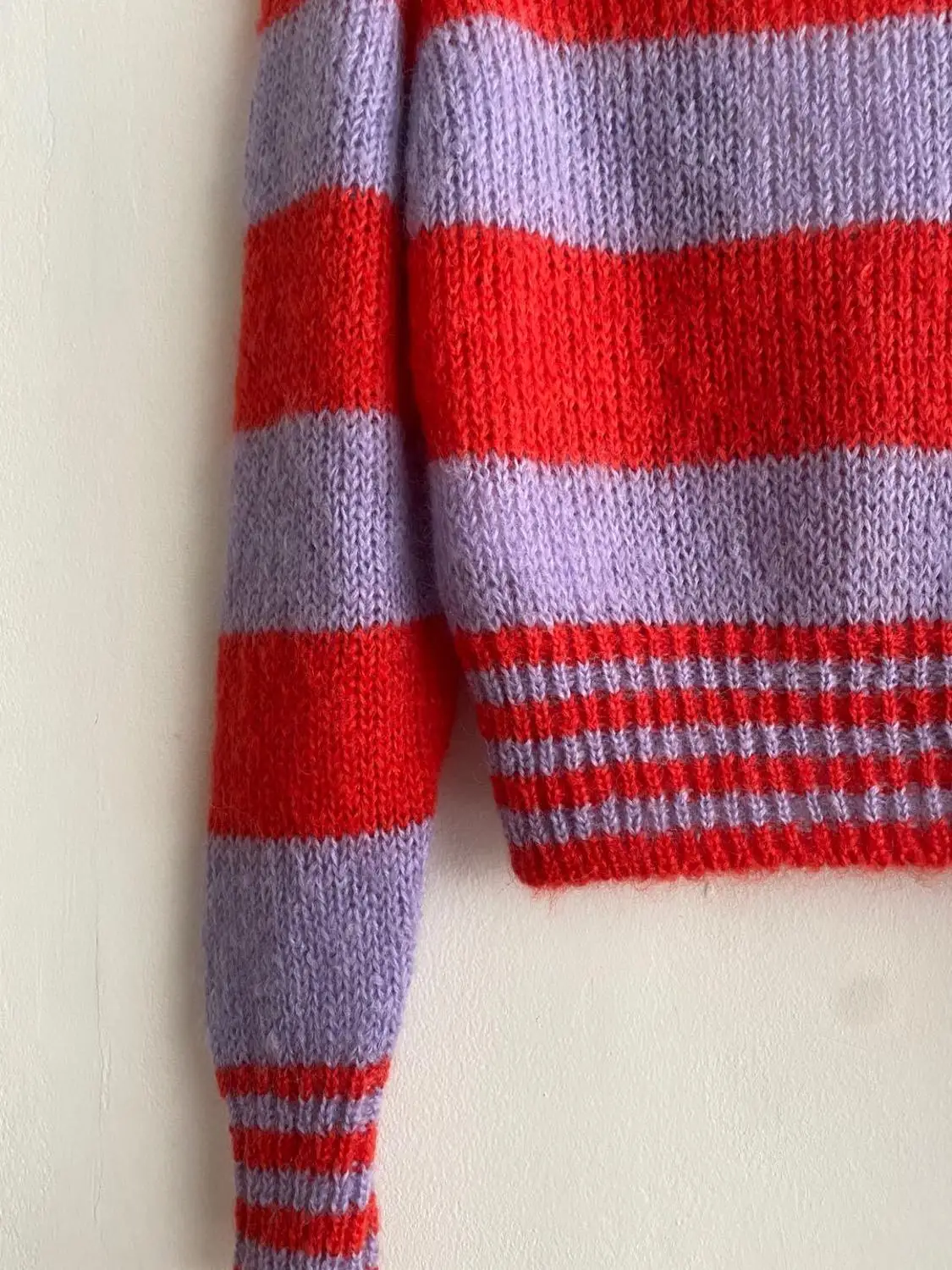 

Women Mohair Knit Stiped Sweater O Neck Striped Long Sleeve Single Breasted Knitted Red Cardigans Autumn Winter