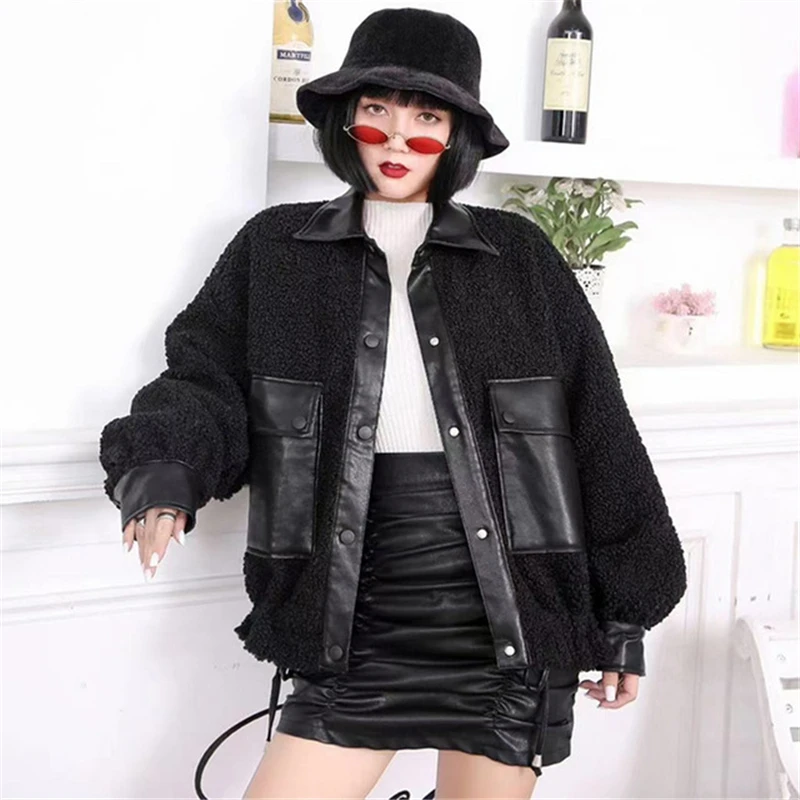 

New Autumn women's PU leather stitching imitation lamb fur loose jacket short girl warm rider jacket artificial fur coat winter