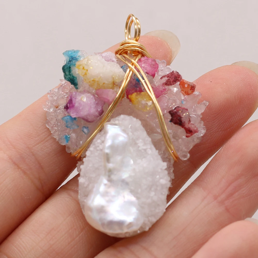 

Natural Semi-precious Stone Irregular Crystal Bud Circular Pendant Gold Wire for Jewelry Making Necklaces Accessories Gift