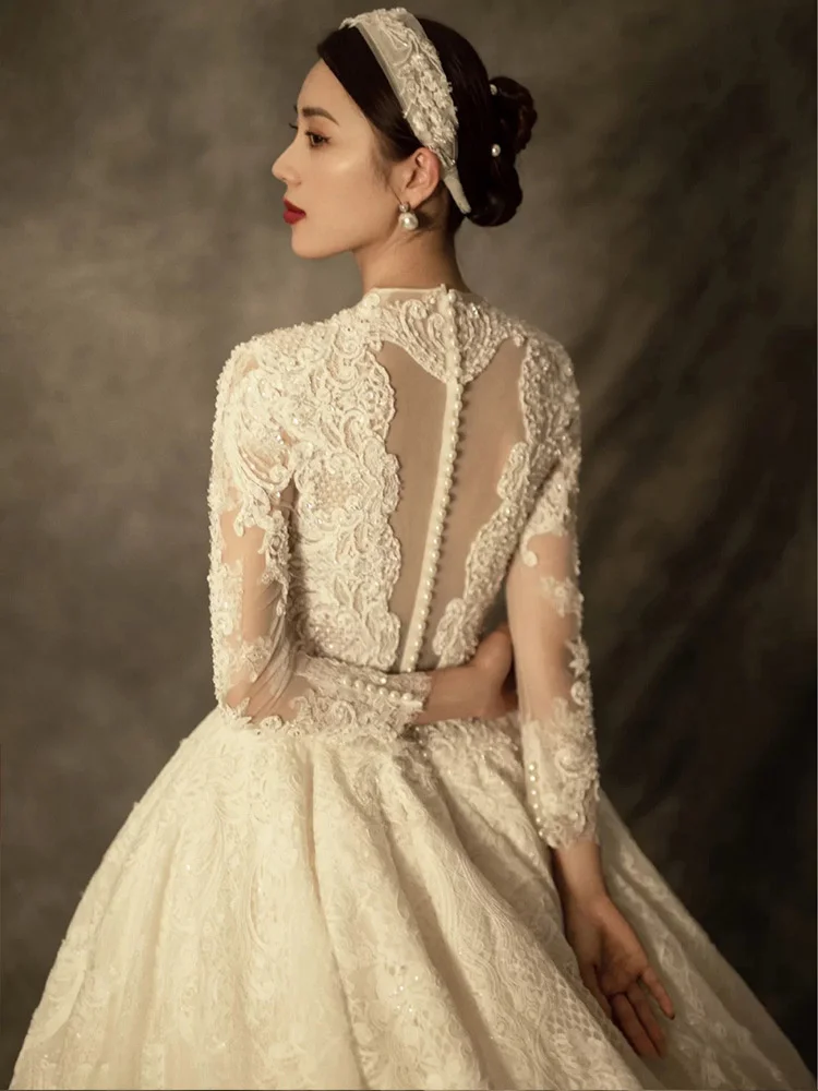 

Кружевное Свадебное платье принцессы, элегантное белое платье из тюля с длинным рукавом и воротником-стойкой, приталенное вечернее платье ...