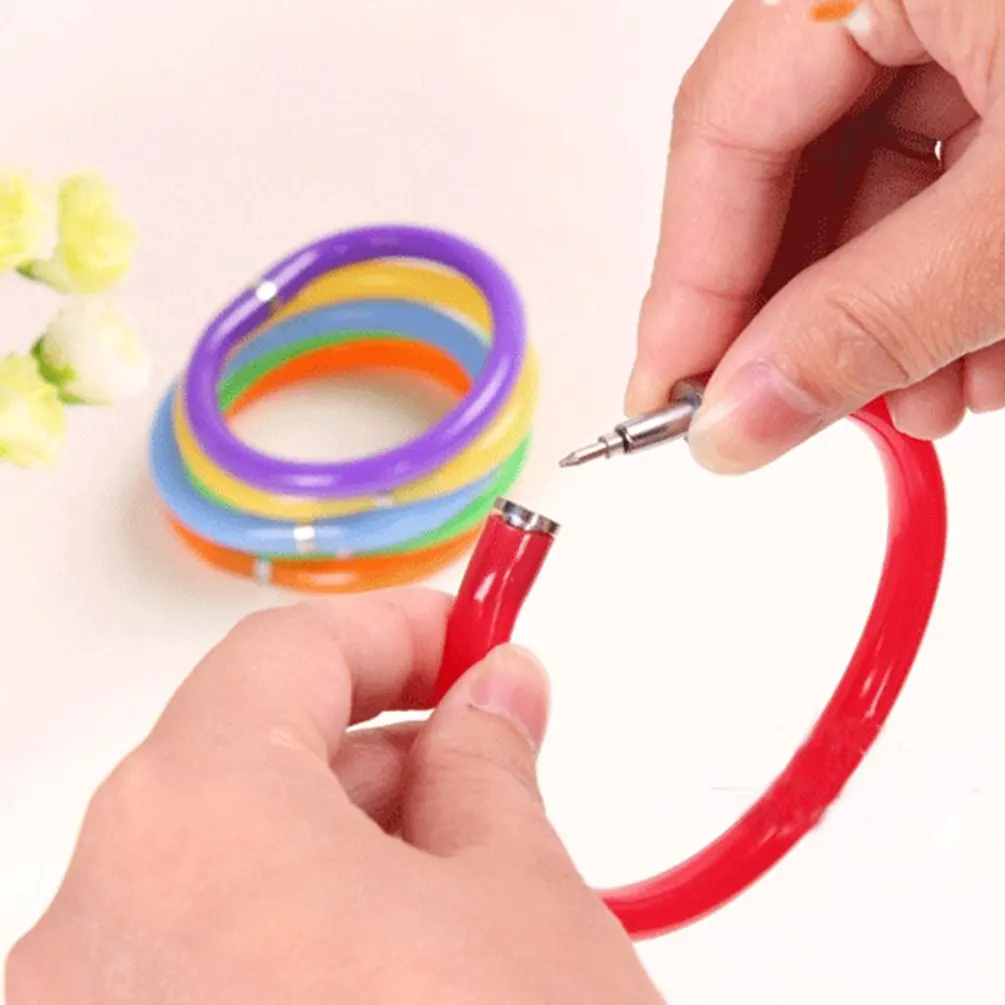 

Креативные браслет шариковая черные чернила для ручки согнутые ручки гибкий студент школьные канцелярские принадлежности Портативный руч...