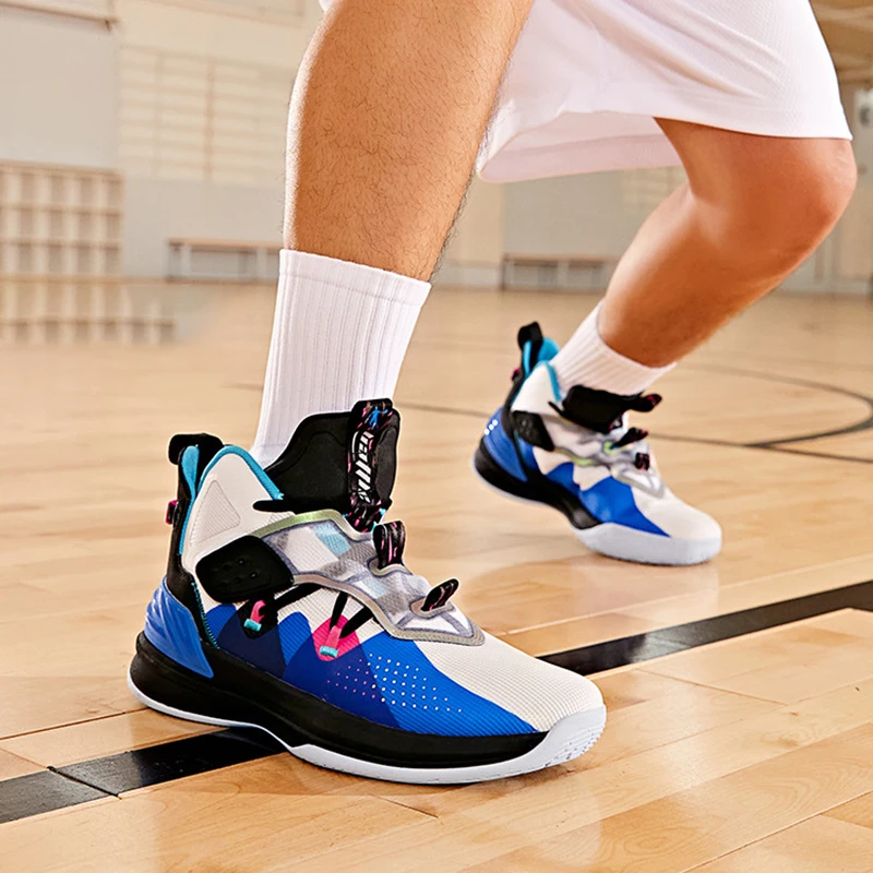 

ZHIZAO 2021 Basketball Shoes Men's Sports Shoes New High-top Elegant Velcro Non-slip Shoes Fashion Male Sneakers XM15210107