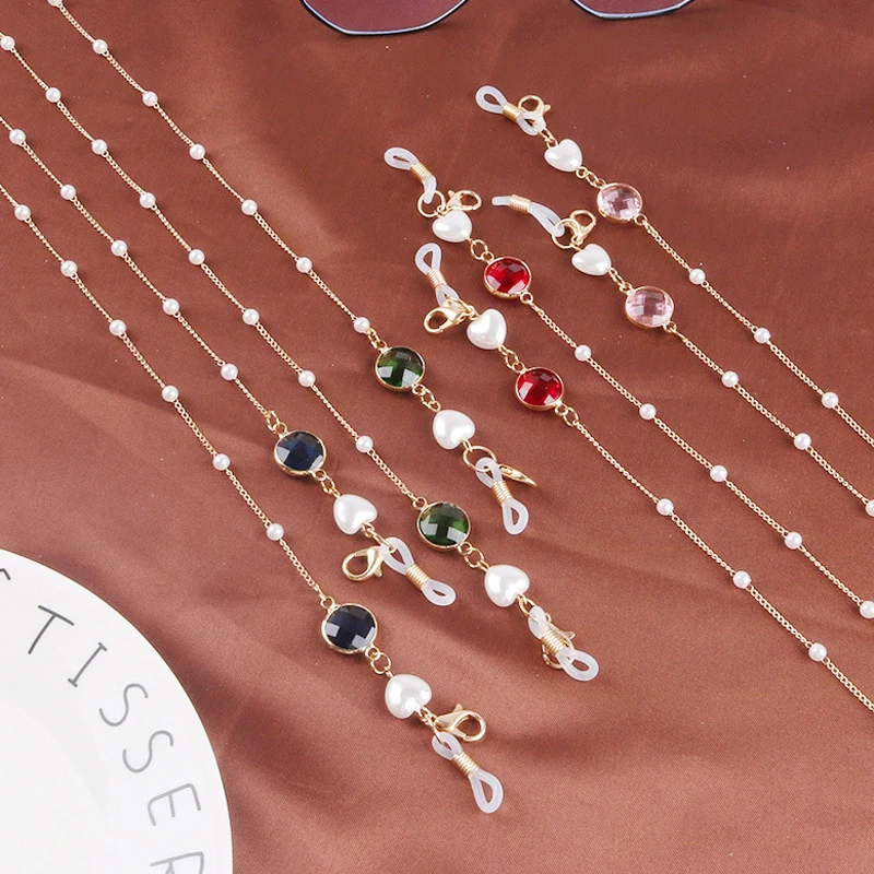 

2021 Retro Gothic Sunglasses Mask Lanyard Fashion Color Round Jeweled Non-slip Reading Glasses Chain New Jewelry for Women