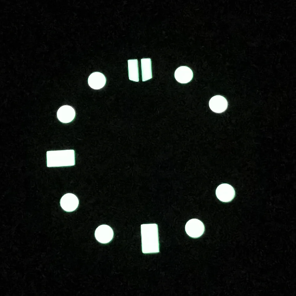 

Watch Parts 28.5mm Luminous Watch Dial Suitable For NH35A Automatic Movement