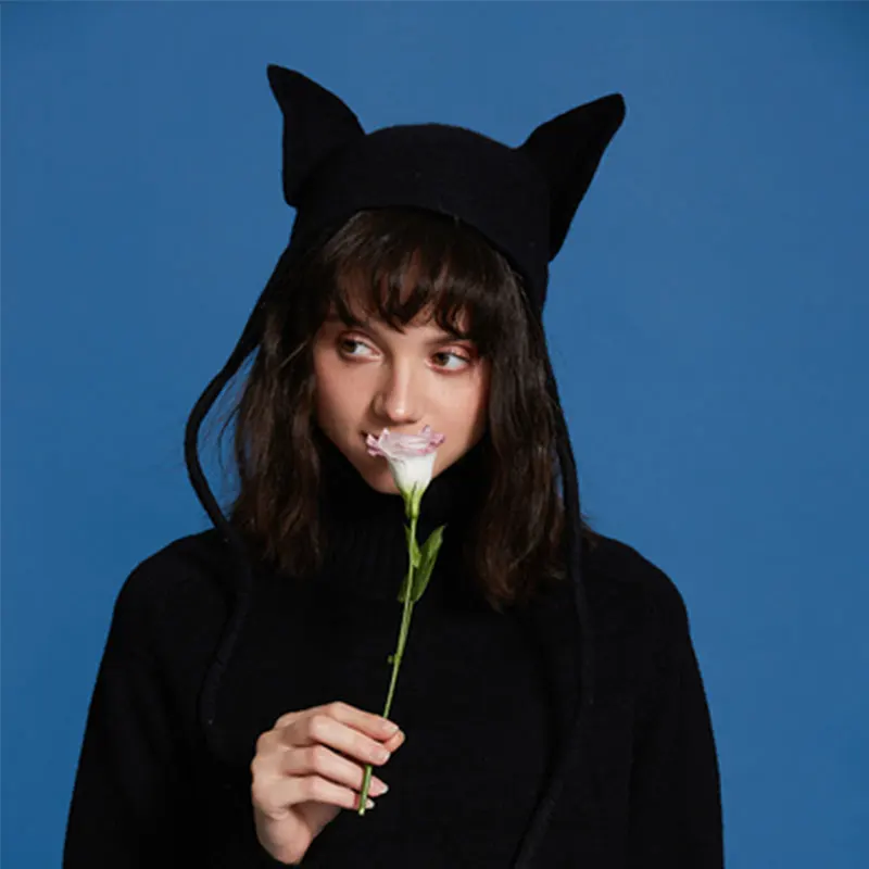 Женская шерстяная шапка ручной работы на осень и зиму с милыми кошачьими ушками