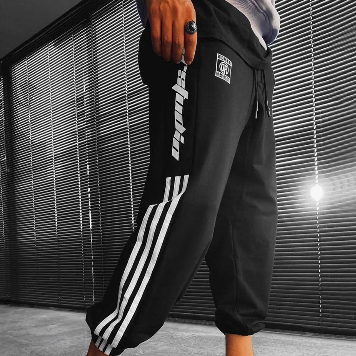 

2021 new pants men's summer Korean fashion loose corset frock casual pants sports spring and autumn pants men's pants