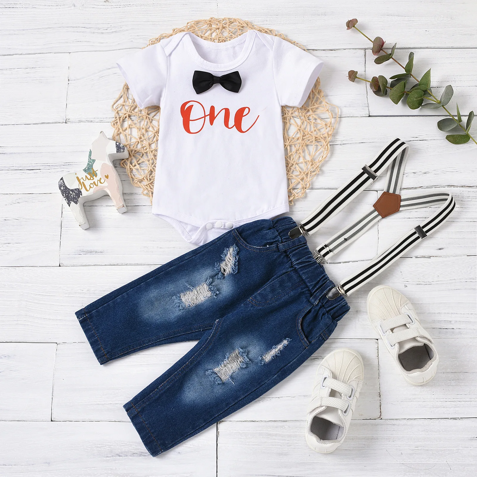 

2021 Baby Girl Summer Clothe Set Short Sleeves Romper Bodysuit Letter Print +Suspender Jeans Pants Infant Baby Girl Outfit Set