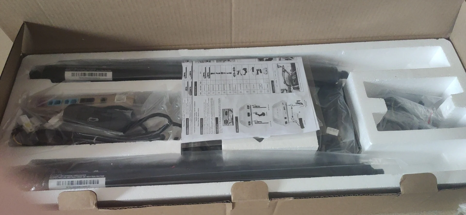 

Power tailgate Audi Q2L 2018 +