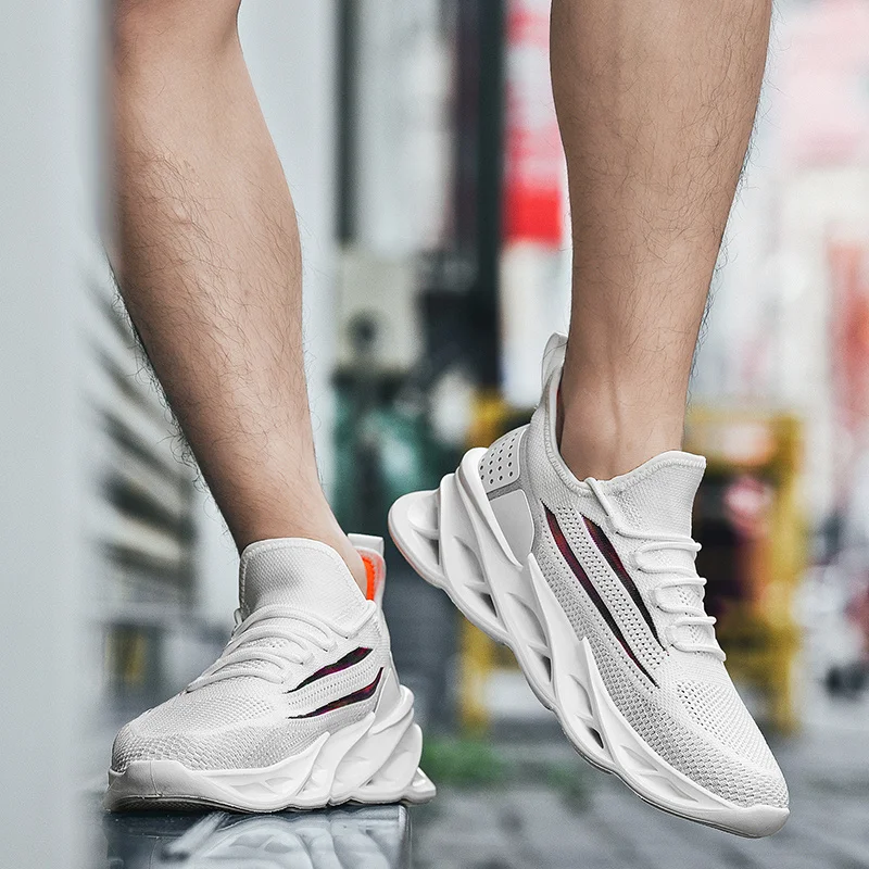 

Summer Breathable Men Running Shoes Shock Absorption Cushion Light Comfortable Footwear Outdoor Sports Sneakers Blade Sneakers