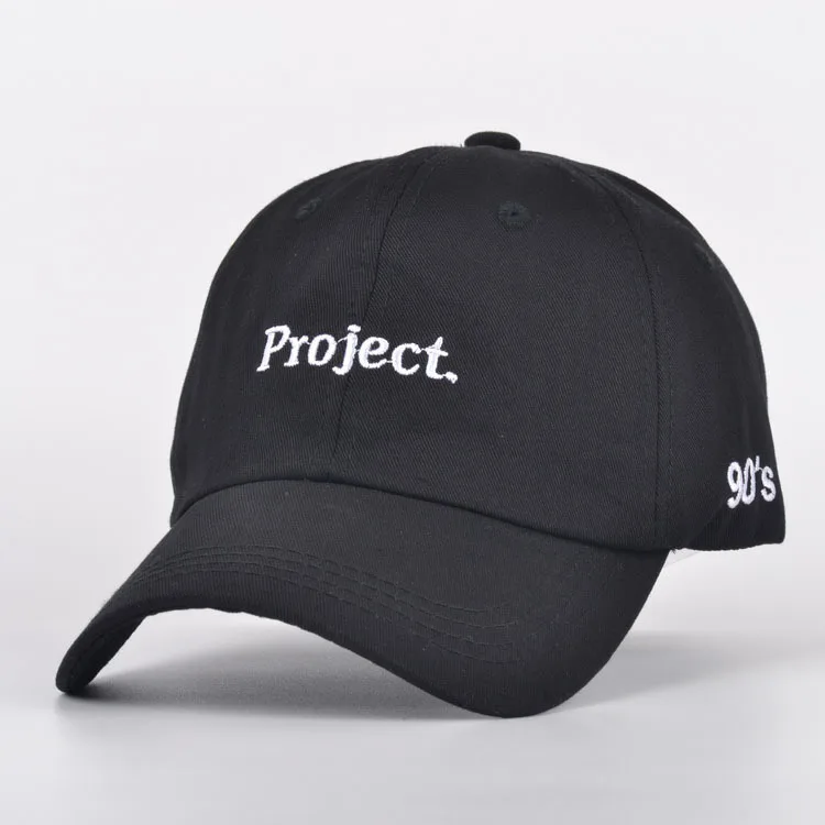 Бейсболка с вышивкой и английскими буквами в стиле 90-х годов высококачественная
