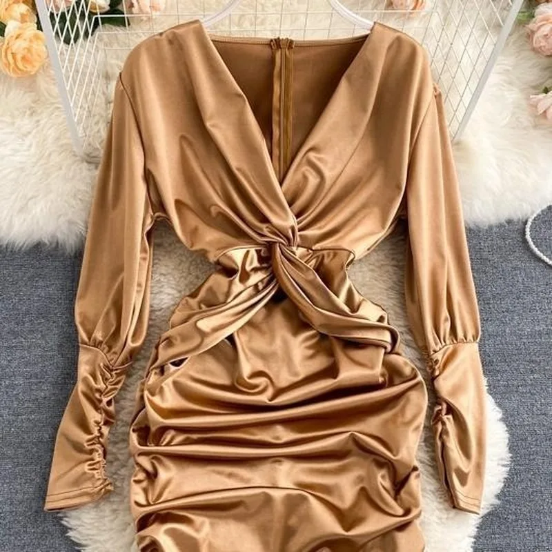 

2021 New Spring Autumn Fashion Women Ruched V Neck Puff Sleeve Mini Bodycon Dress Slimming Waist Sexy Party Club Vestidos Y591