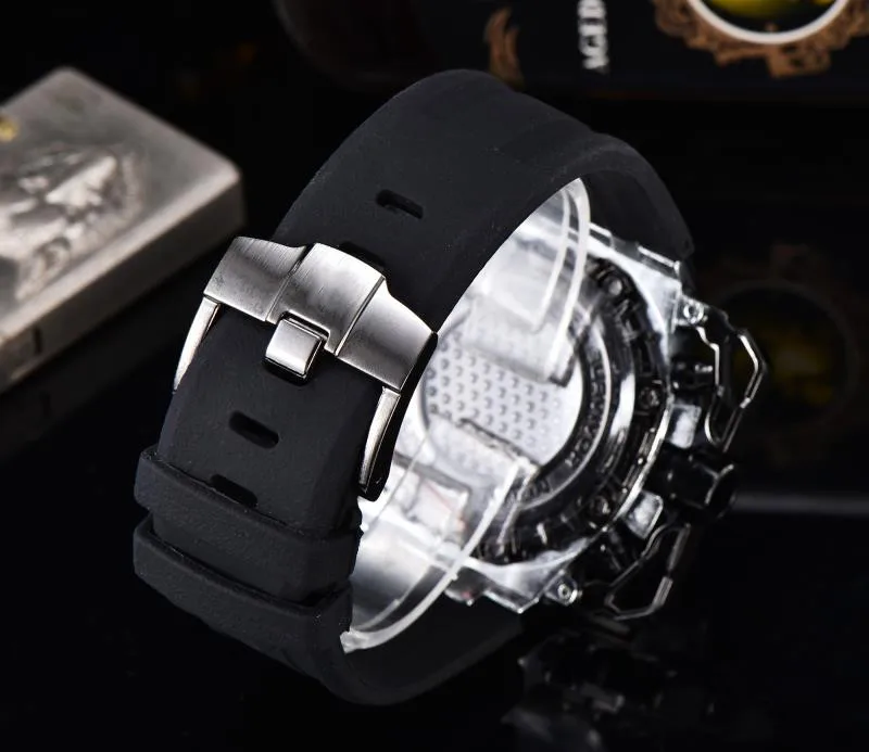 

Watch Pilot Quartz Tonneau Dial Tough Guy Military Watches Personality Strange Exaggerated Sports Men Watches