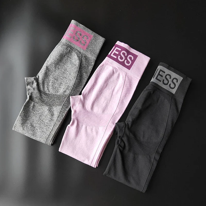 Женские леггинсы с высокой талией Oyoo розовые бесшовные буквенным принтом