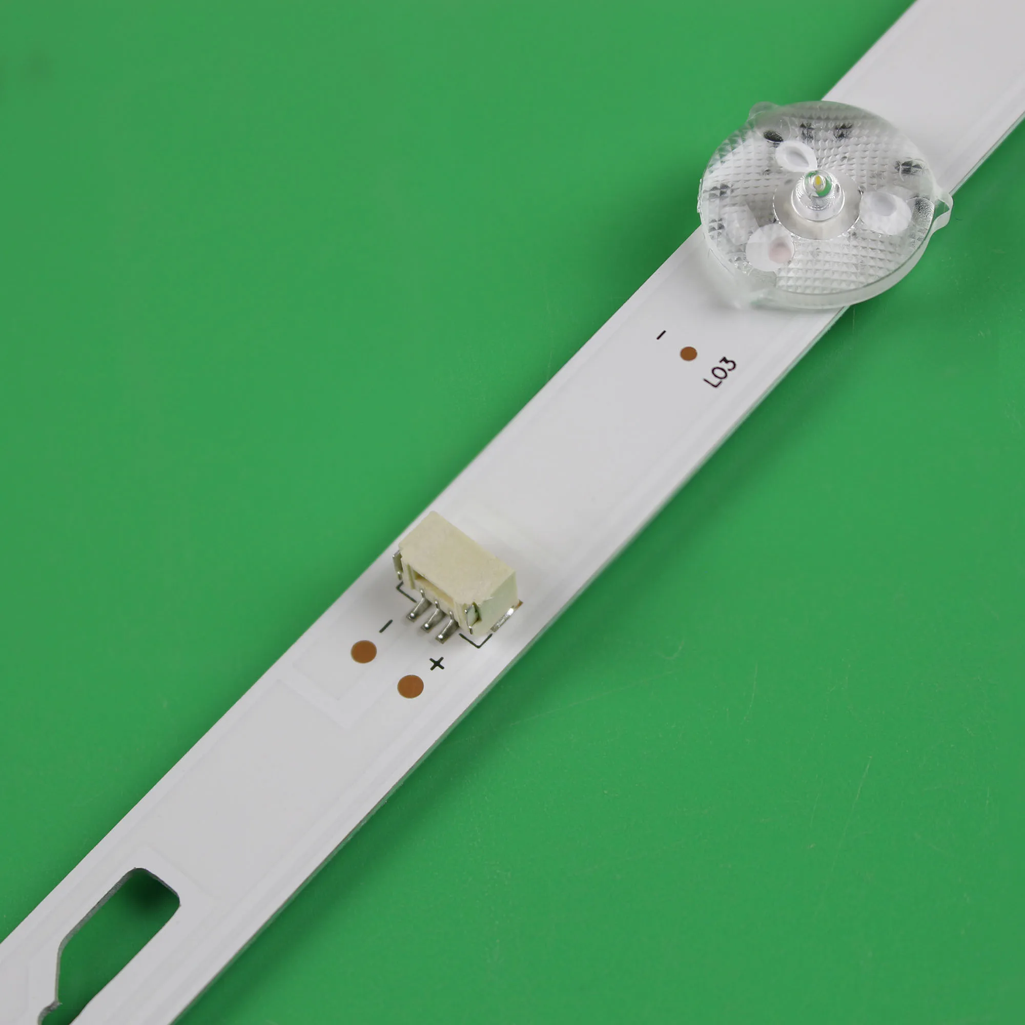 LED backlight strip 6 lamp for JL.D32061330-004AS-M 057GS 4C-LB320T-JF3 JF4 LVW320CSDX E13 V57 W32H W32S H32B3 | Электроника