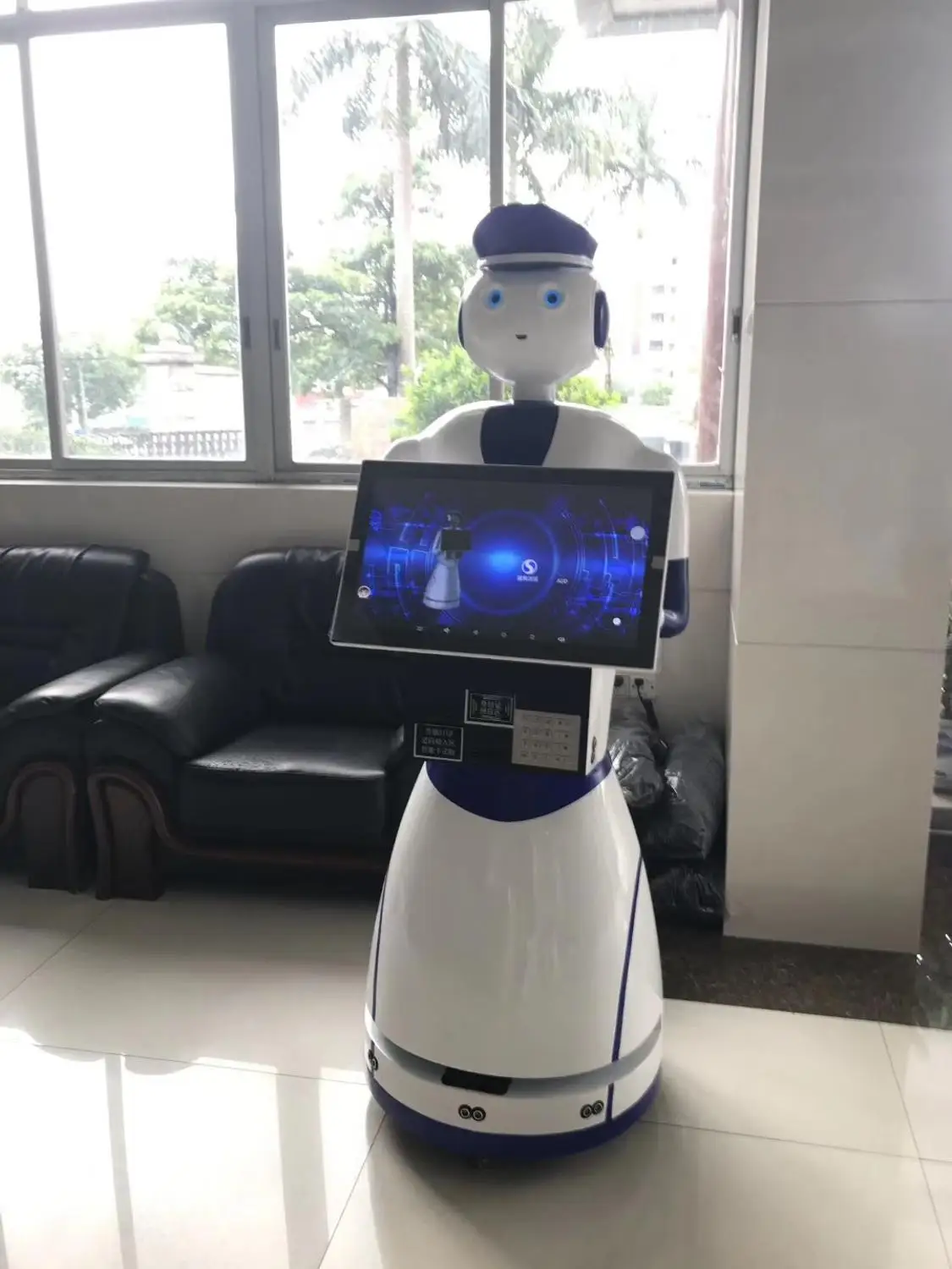 Полицейский робот-гуманоид робот-гид для распознавания лиц | Электроника