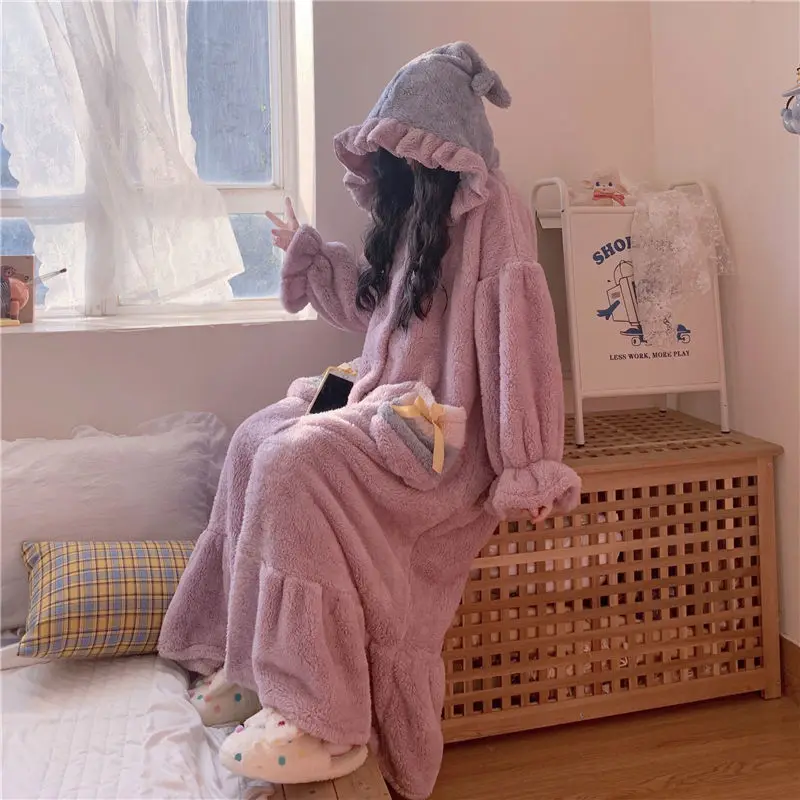 Long Section Robe Thickened Coral Velvet Pajamas Female Autumn and Winter Korean Version of The Lovely Nightgown Home Wear