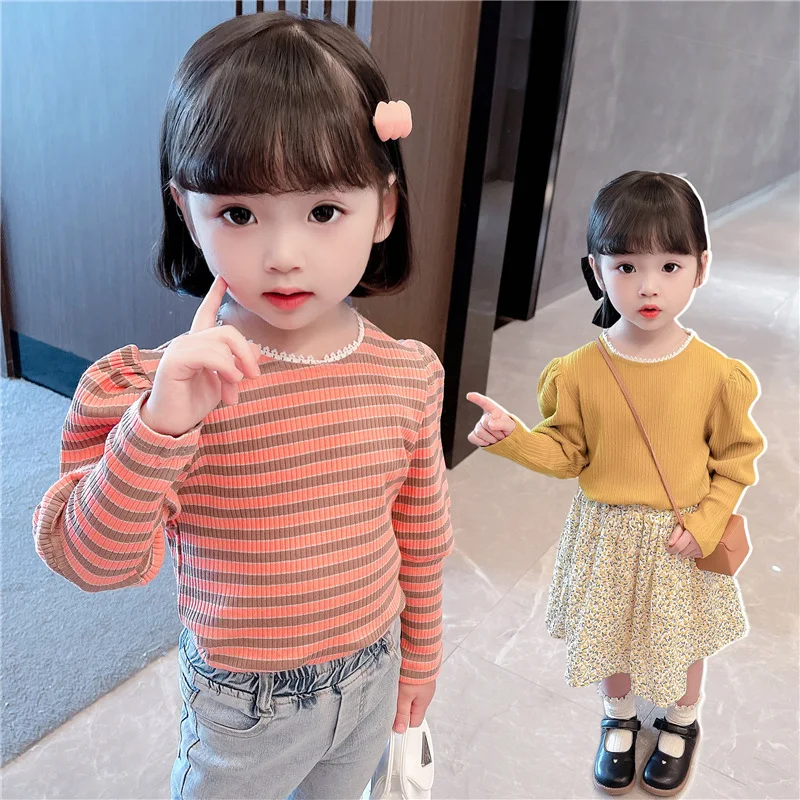 

2021 spring and autumn on the new middle and small children girls bottoming shirt Western style retro lace collar sweater
