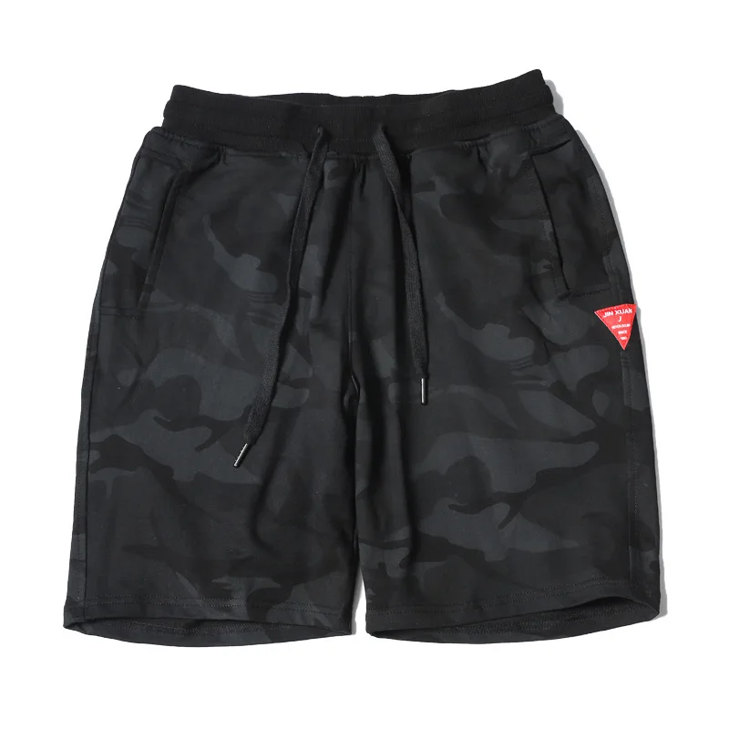 

Loose black camouflage shorts men's summer sports pantspolyester cotton casual shorts regular pockets knee length