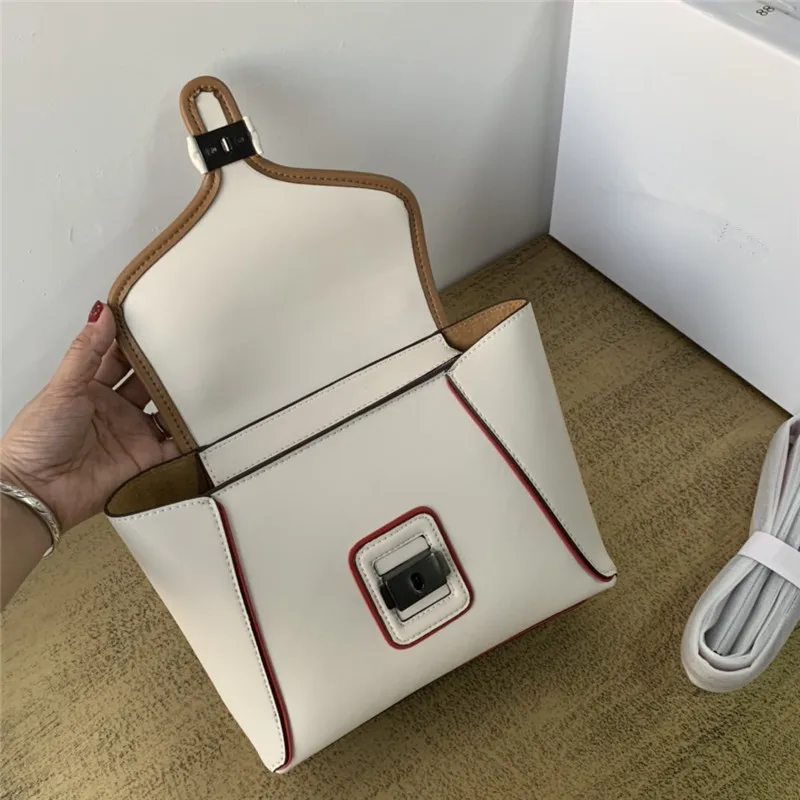 

2020 new leather portable catfish bag women's armpit commuter single shoulder cross over large capacity foreign trade bag