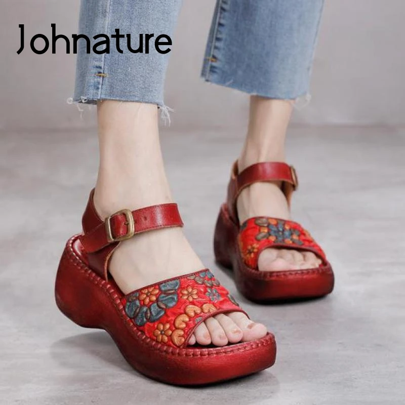 

Женские босоножки на платформе Johnature, из натуральной кожи на ремешке с пряжкой в стиле ретро, выразительные сандалии на танкетке с принтом, р...