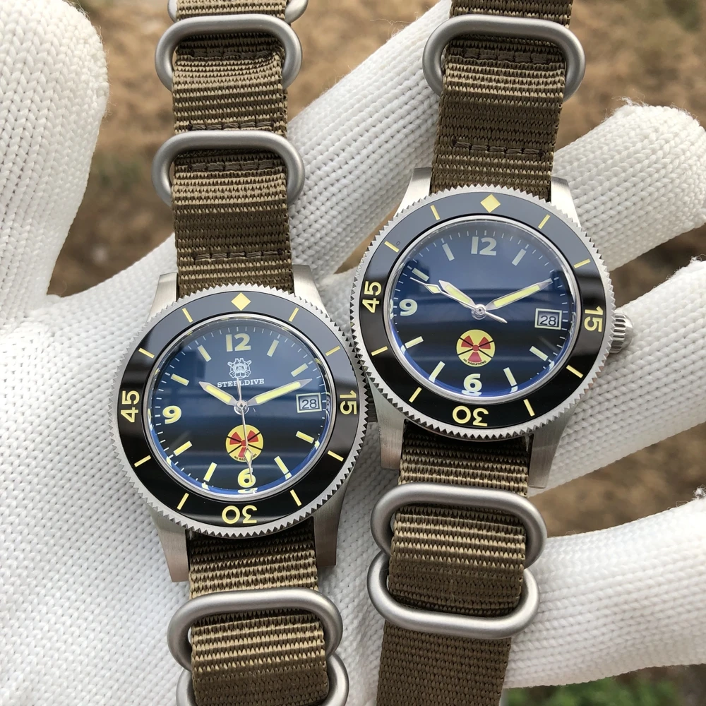 

STEELDIVE 1952 Watch Men Automatic NH35 Diver Watches 300M Sapphire Crystal Mens Fashion Wristwatch C3 Luminous Steel Dive