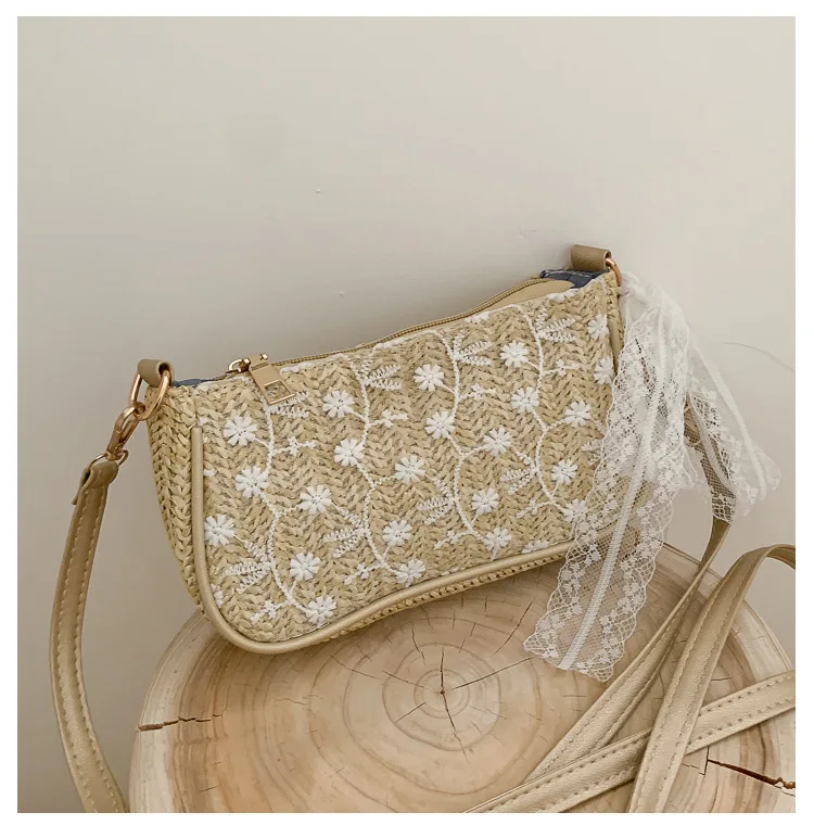 

Vintage Embroidery Shoulder Crossbody Bag for Women Fashion Straw Woven Ladies Baguette Handbags Female Small Beach Tote Purse