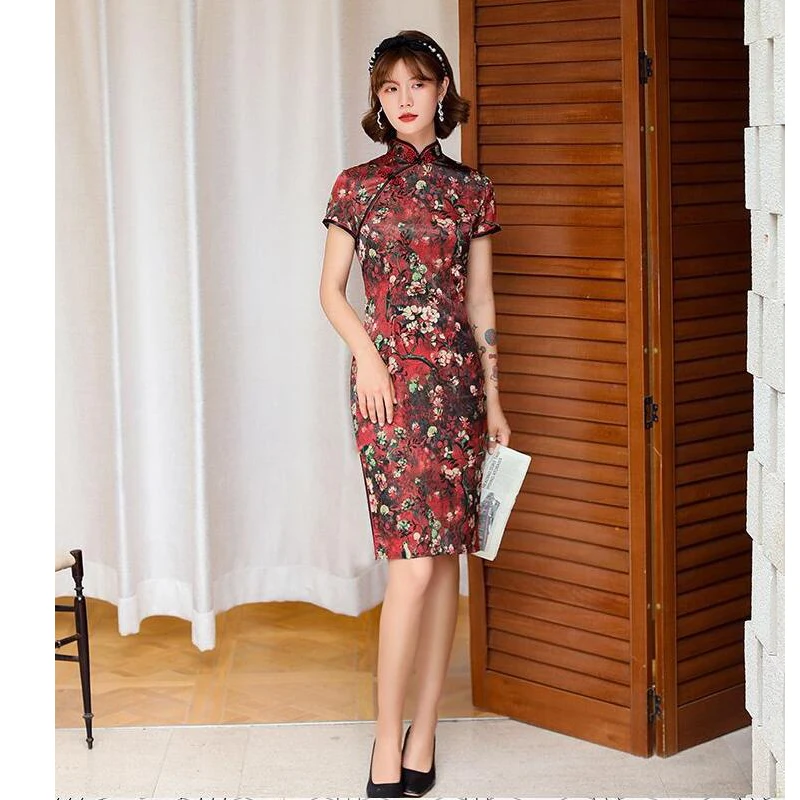 

Cheongsam Dress Vintage Plus Size Chinese Traditional Dresses Floral Slim Dress Qipao for Women Party Cheongsam Wedding 8 Colors
