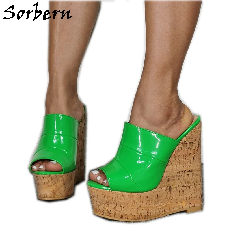 

Женские неоновые сандалии на танкетке, с открытым носком