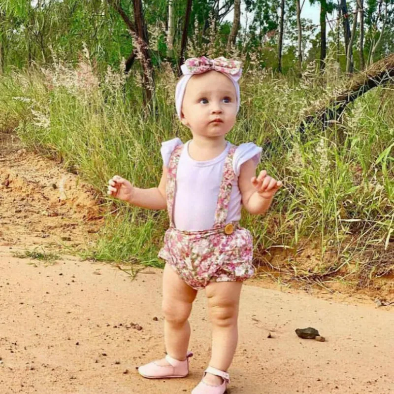 Модный мягкий комбинезон для новорожденных девочек топы с цветочным принтом на