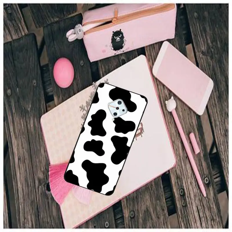

0 Cow Pattern Black Soft Phone Case For Vivo X9 9s 20 Plus Y97 83 75 71 69 V15 V17 V5 S