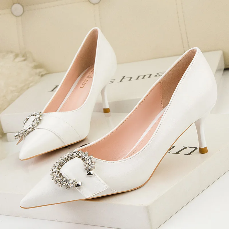 

Rhinestone Woman Pumps Spring Sexy High Heels Women Shoes White Black Red Kitten Heels 6CM Office Wedding Bridal Shoes Ladies