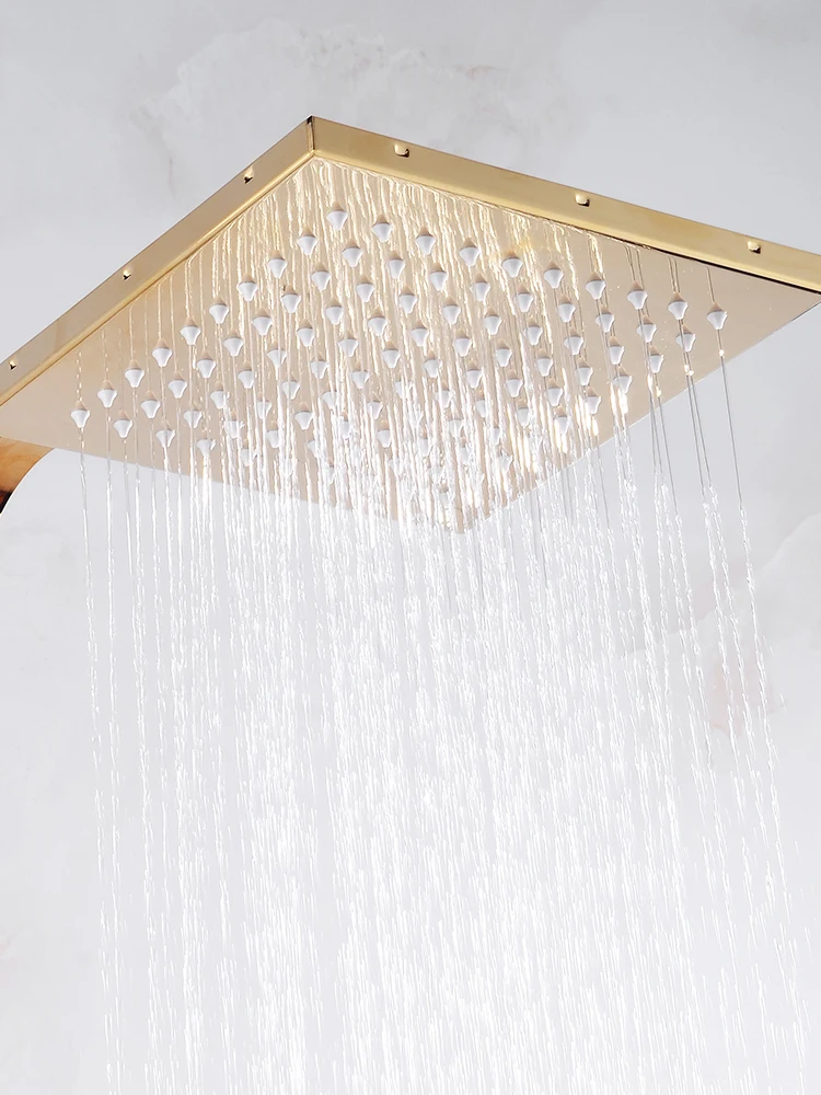 Смеситель для душа с цифровым дисплеем и функцией поддержания температуры -