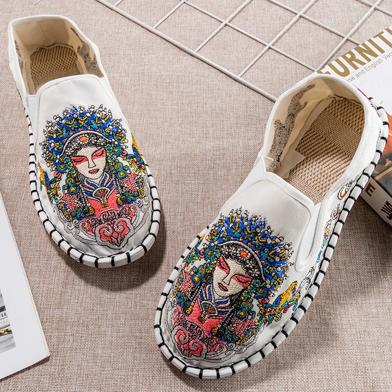 

Summer ladies handmade cloth shoes canvas comfortable casual shoes breathable non-slip embroidered female cloth shoes