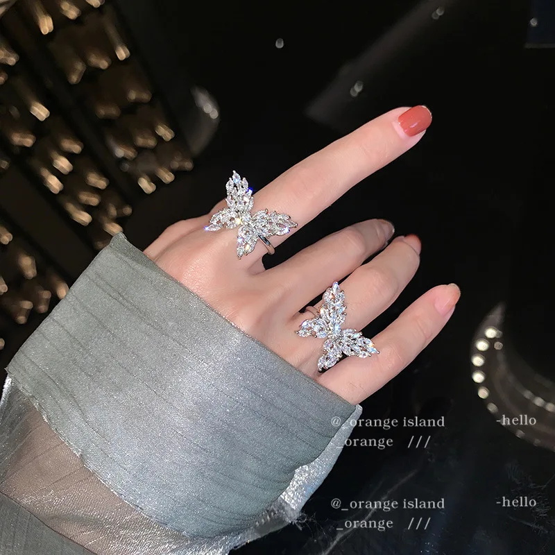 

Cute Butterfly Ring with Big Bling Zircon Stone for Women Wedding Engagement Fashion Jewelry 2021 New