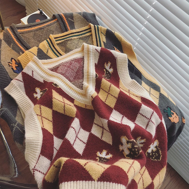 

Vintage Contrast Argyle Knitted Sweater Vest Women's Autumn Winter V-neck Slim Plaid Sleeveless Crop Top Korean Loose Streetwear