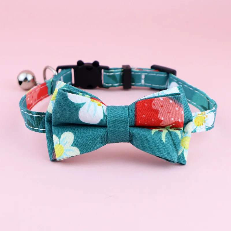 

Soft Cotton Flower Print Collar for Cats Quick Release Kitten Collars with Bell Bow Pet Necklace cat accessories collar gato