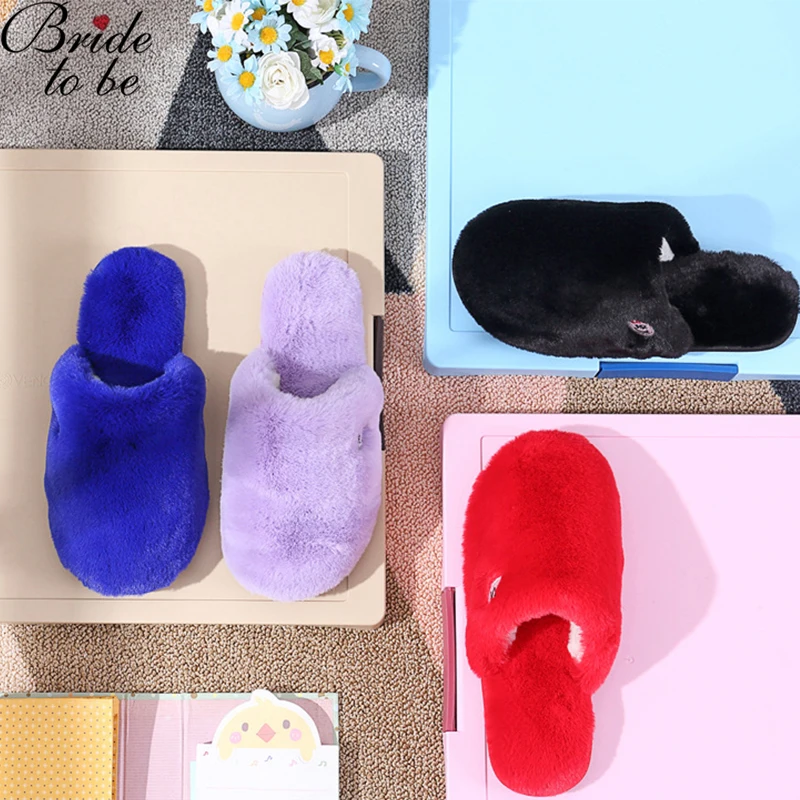 

1 Pair Party Plush Slippers for Bride Shoes Solid Color Velvet Party Team Bride Gift Royal Blue Winter Slipper for Wedding Decor
