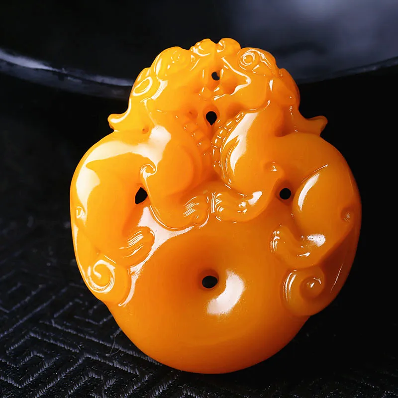 

Natural Yellow Jade Pixiu Pendant Chinese Necklace Hand-Carved Charm Jewelry Amulet Fashion Accessories for Men Women Lucky Gift