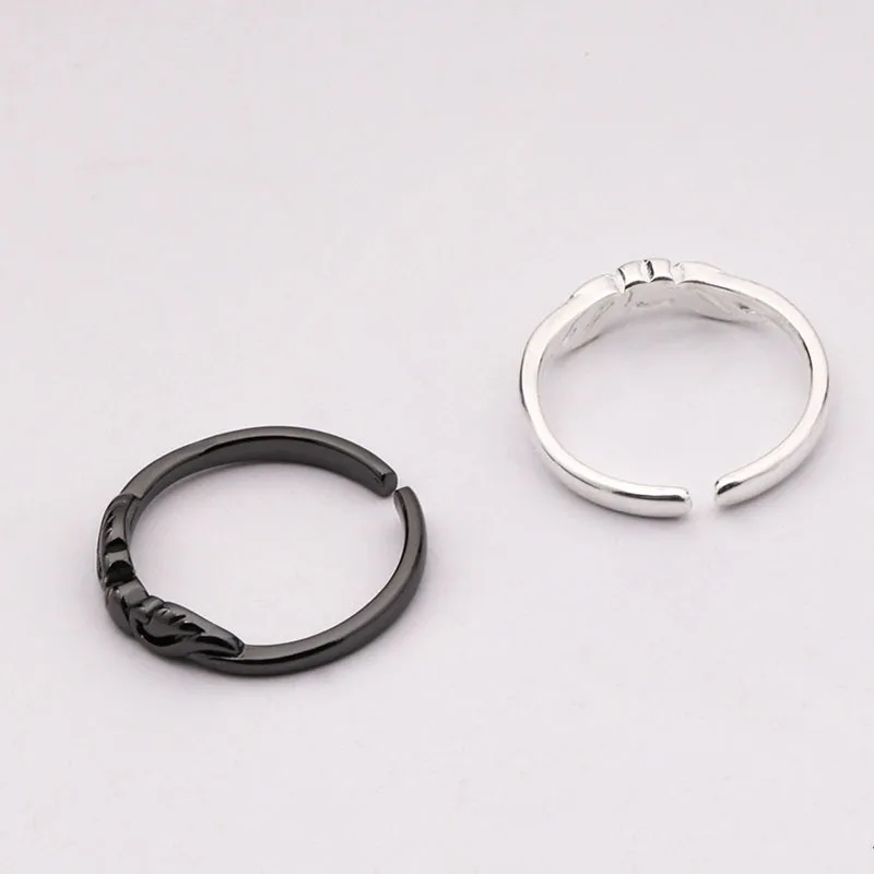 Женское кольцо с подвеской в виде крыла черное серебряным покрытием|Кольца для