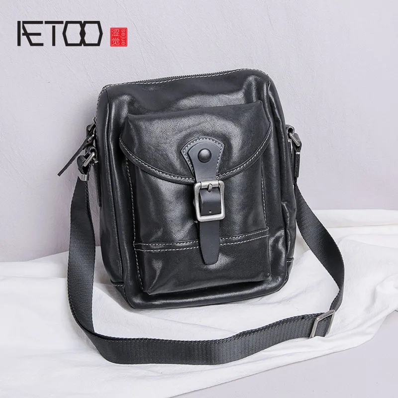 

AETOO Vegetable tanned leather men's diagonal bag, leather men's shoulder bag, top layer cowhide casual messenger bag