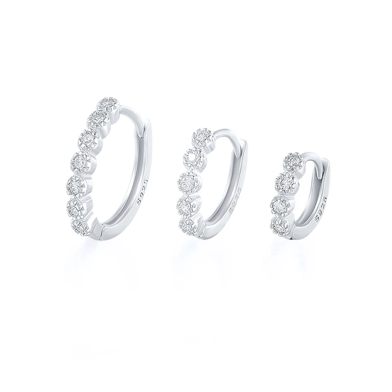 Женские серьги-кольца из серебра 925 пробы с фианитами | Украшения и аксессуары