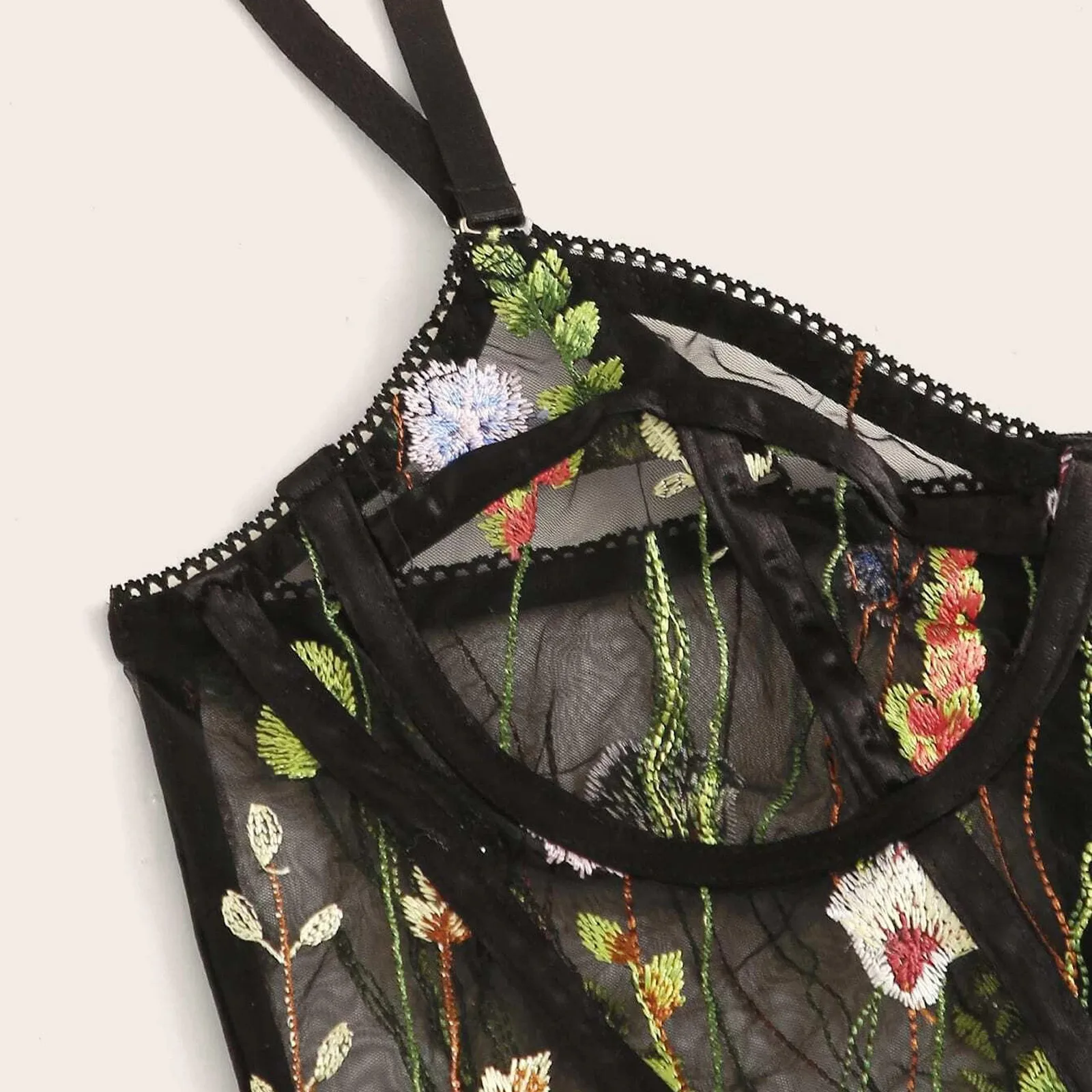

Women Underwear Flower Embroidery Lace Lingerie Ladies Sexy Temptation See-through Underwear Floral Embroidery Mesh Underwear