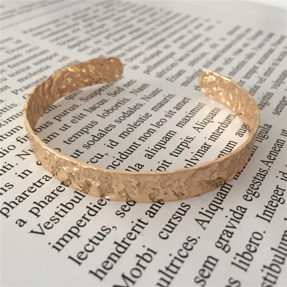 

Trendy Gold Color Plating Textured Irregular Copper Thin Bangle For Women Girl Modern Delicate Office Gift Jewelry Accessory